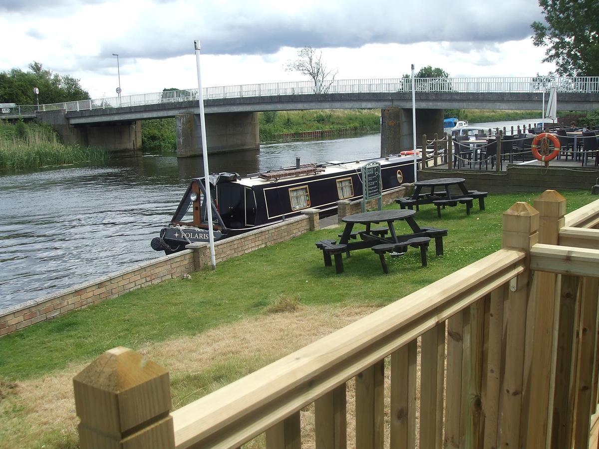 The Swan On The River Ely Exterior photo